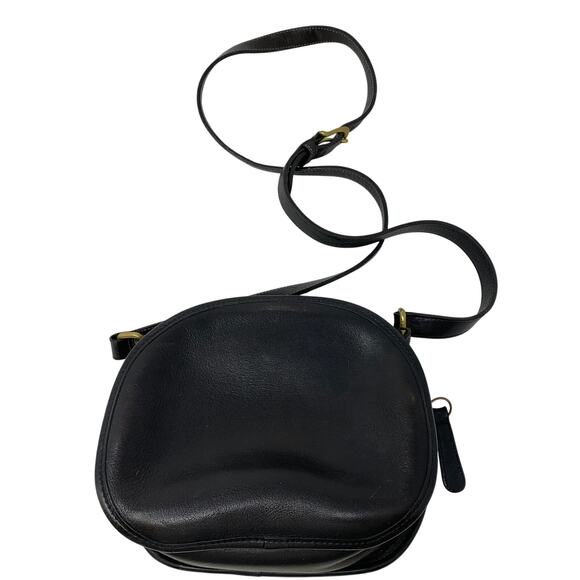 VTG 1980s Coach Chester Canteen Crossbody Bag Black Leather Purse Brass Hardware - Picture 5 of 9